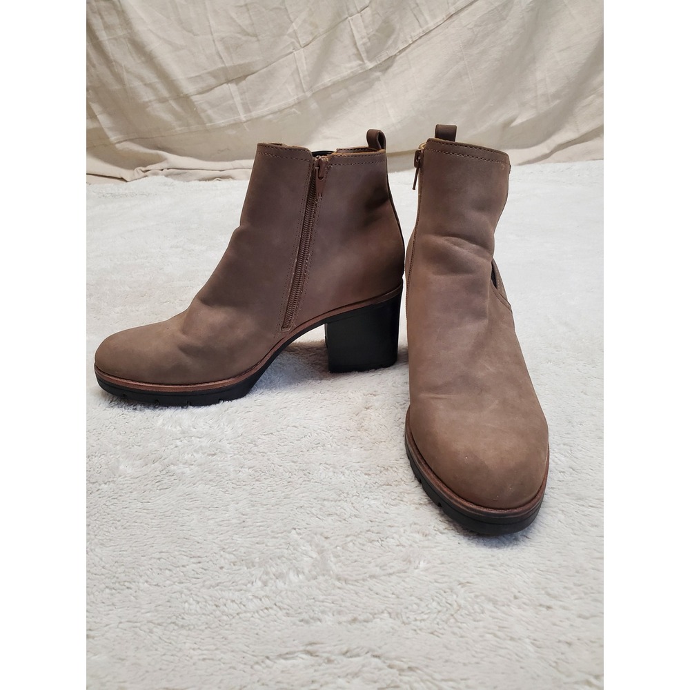 Naturalizer Greige Brown Gray Leather Ankle Heeled Boots 9.5 Classic Office